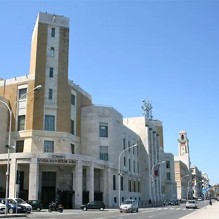 Welcome To 公寓 巴里