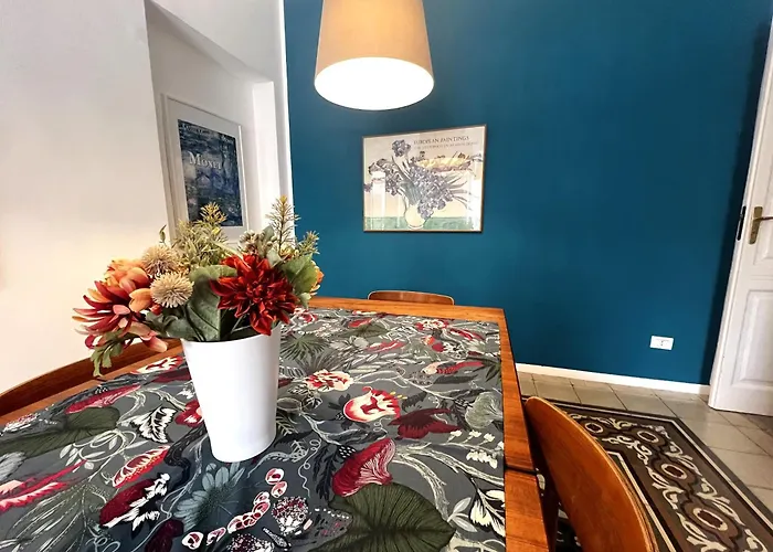 Apartment Welcome To *